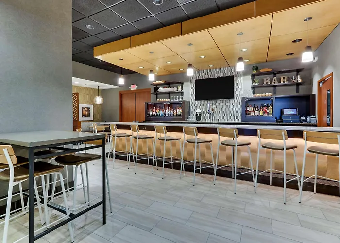 Drury Inn&Suites Orlando near Universal Orlando Resort